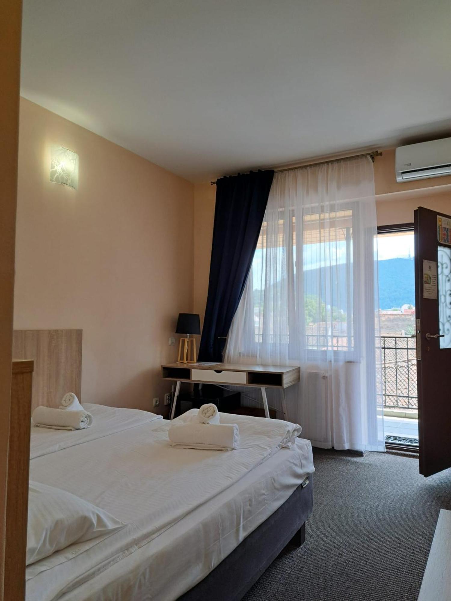 Long Street Hotel Braşov Rom bilde